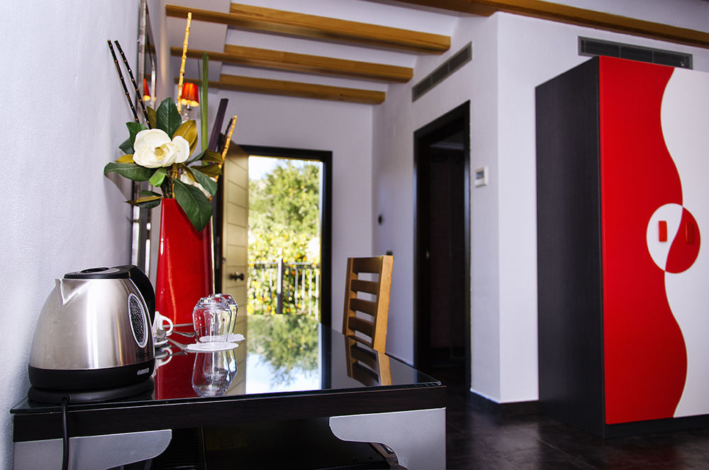 Villa Morena (Adults Only) فينيسترات المظهر الخارجي الصورة